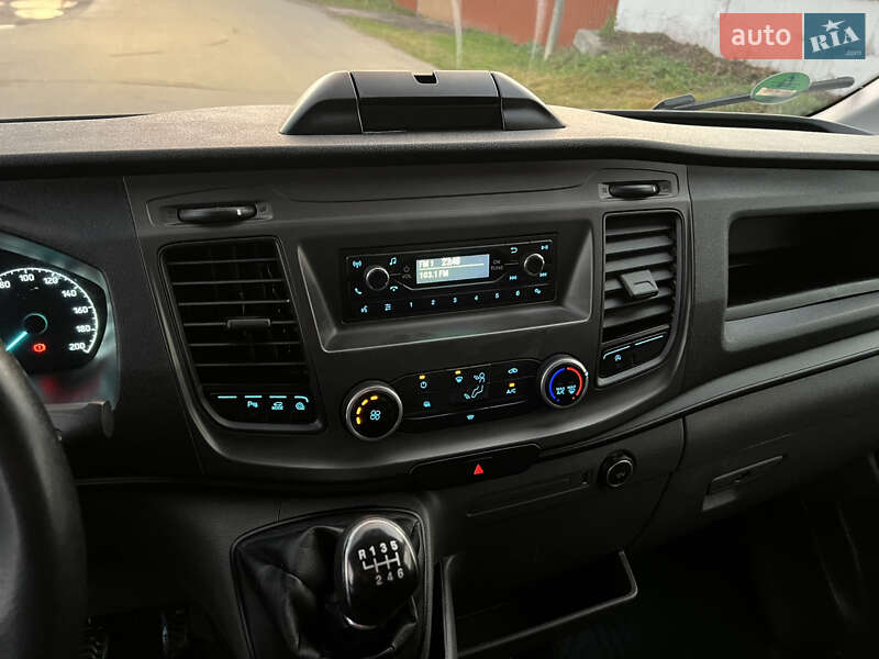 Грузовой фургон Ford Transit 2020 в Киеве
