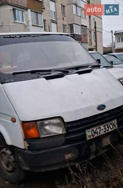 Мікроавтобус Ford Transit 1988 в Балті