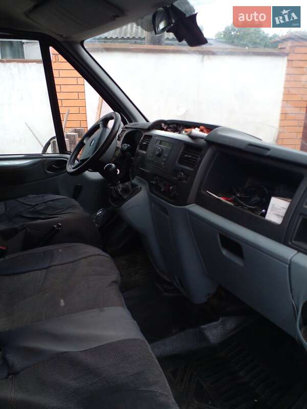 Грузовой фургон Ford Transit 2007 в Ромнах фото 4 Грузовой фургон Ford Transit 2007 в Ромнах
