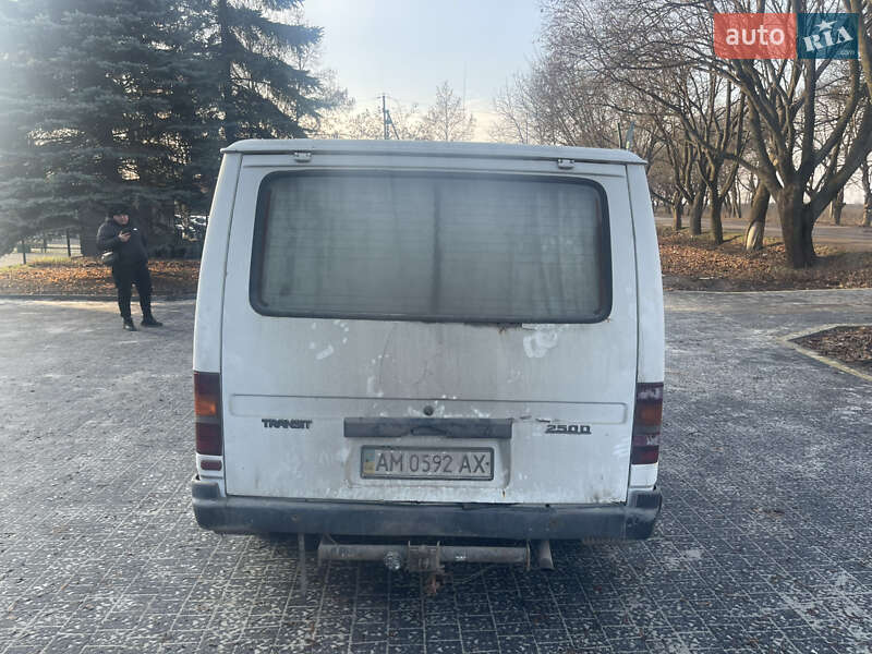 Микровэн Ford Transit 1992 в Ровно фото 4 Микровэн Ford Transit 1992 в Ровно