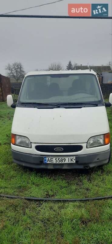 Минивэн Ford Transit 1999 в Днепре
