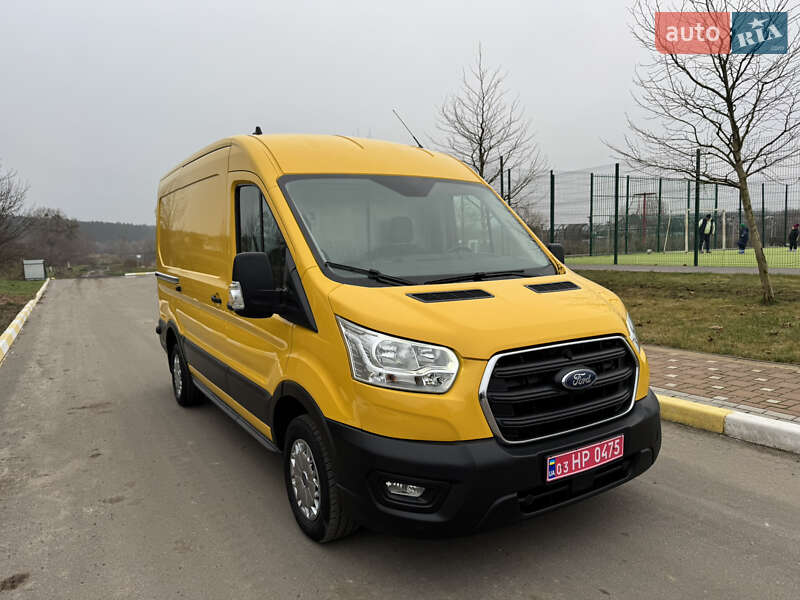 Грузовой фургон Ford Transit 2021 в Ирпене