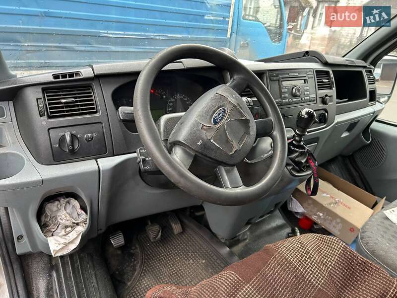 Грузовой фургон Ford Transit 2011 в Киеве