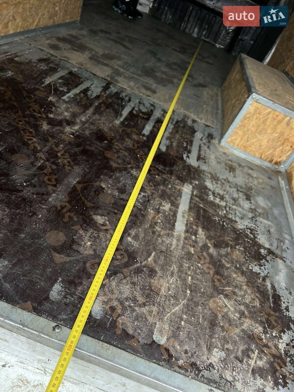 Грузовой фургон Ford Transit 2006 в Киеве