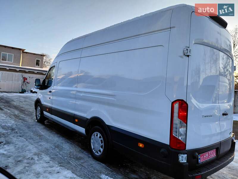 Вантажний фургон Ford Transit 2020 в Івано-Франківську