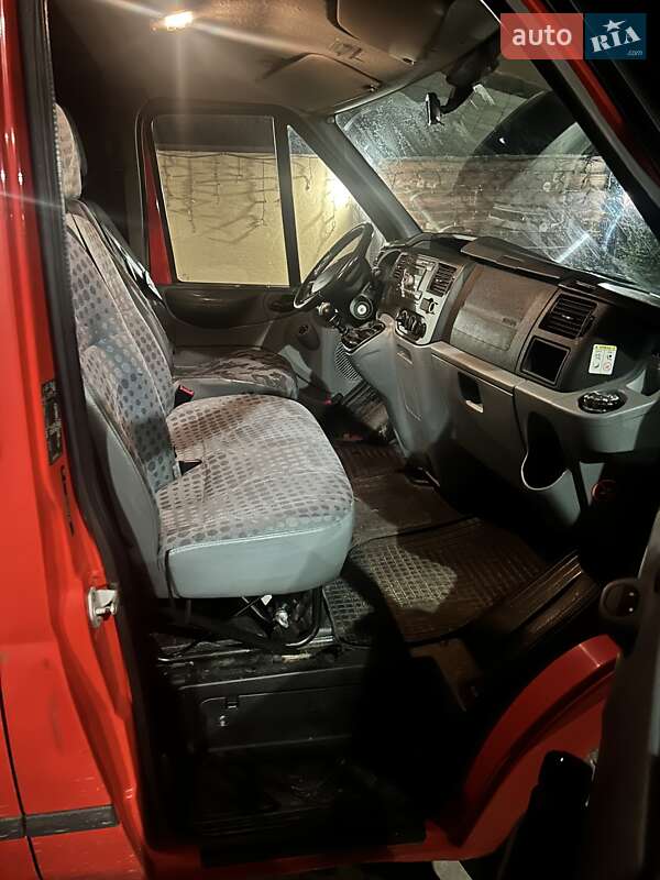 Грузовой фургон Ford Transit 2012 в Львове фото 7 Грузовой фургон Ford Transit 2012 в Львове