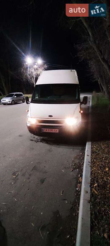 Грузовой фургон Ford Transit 2005 в Черкассах