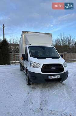 Грузовой фургон Ford Transit 2016 в Волочиске