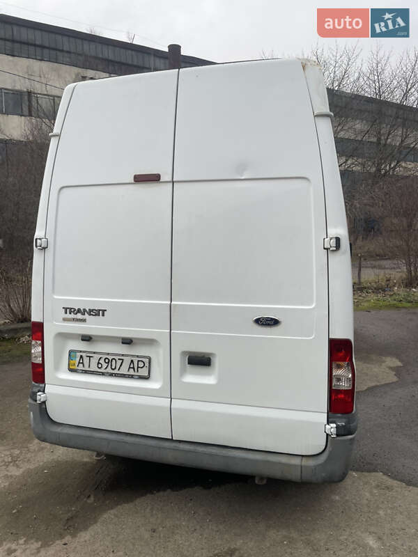 Вантажний фургон Ford Transit 2008 в Івано-Франківську