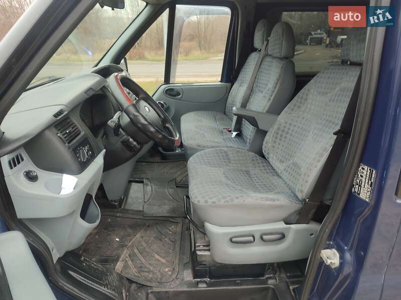 Минивэн Ford Transit 2008 в Киеве