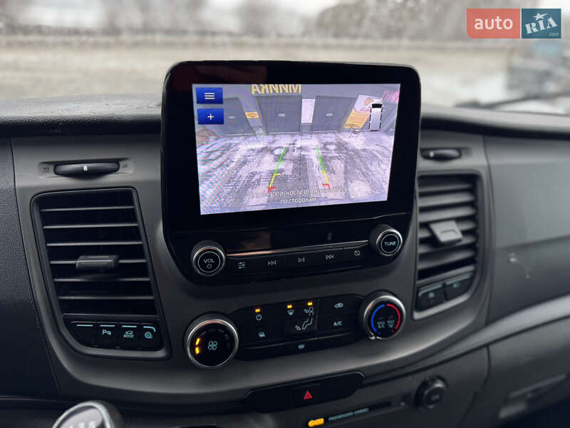 Грузовой фургон Ford Transit 2021 в Ирпене