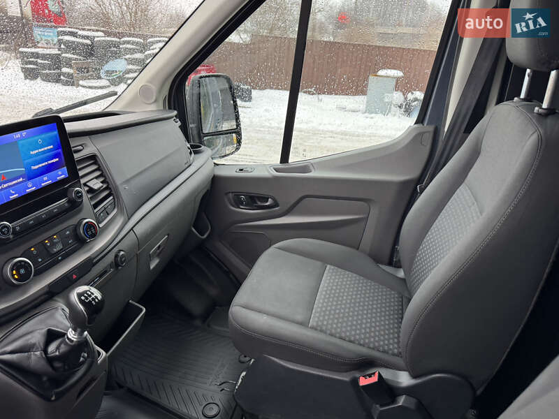 Грузовой фургон Ford Transit 2021 в Ирпене