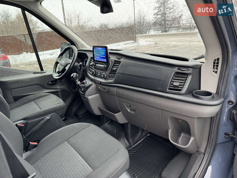 Грузовой фургон Ford Transit 2021 в Ирпене