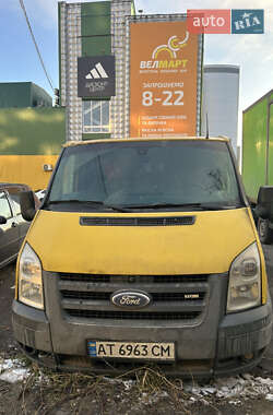 Вантажний фургон Ford Transit 2007 в Івано-Франківську