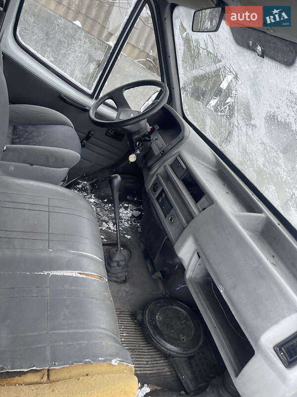 Мінівен Ford Transit 1988 в Чернівцях