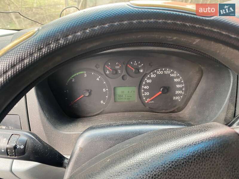 Вантажний фургон Ford Transit 2007 в Запоріжжі
