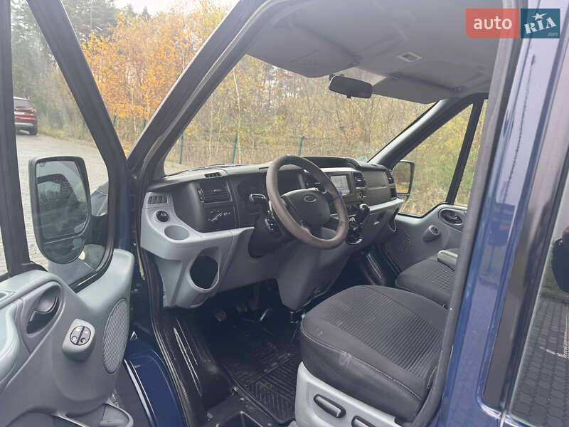 Мінівен Ford Transit 2010 в Львові