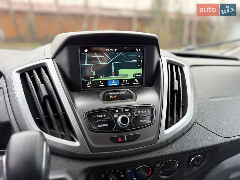 Вантажний фургон Ford Transit 2019 в Рівному