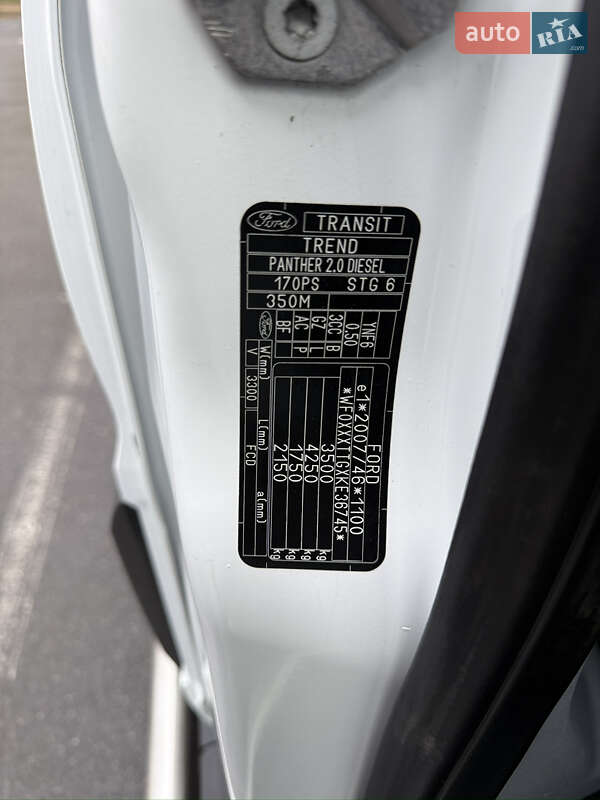 Вантажний фургон Ford Transit 2019 в Рівному