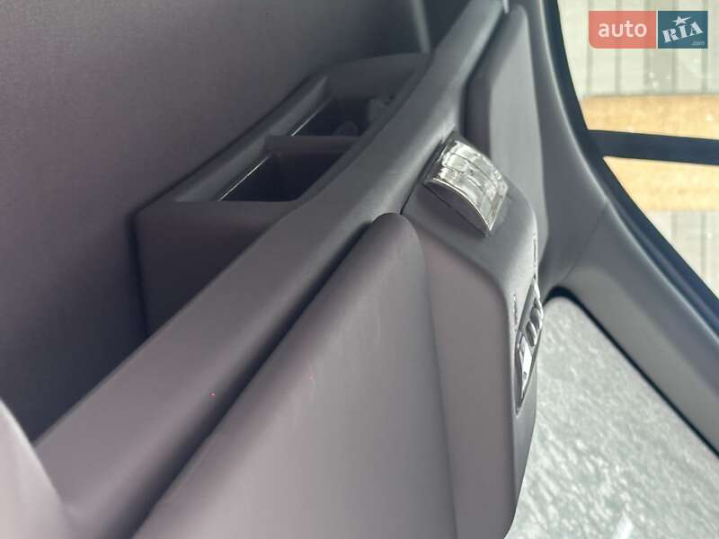 Грузовой фургон Ford Transit 2018 в Киеве