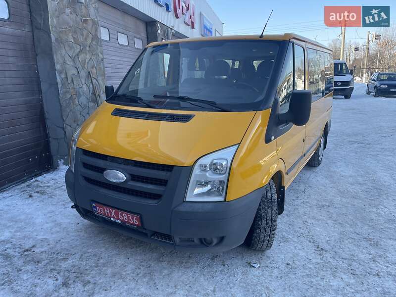 Мінівен Ford Transit 2010 в Луцьку