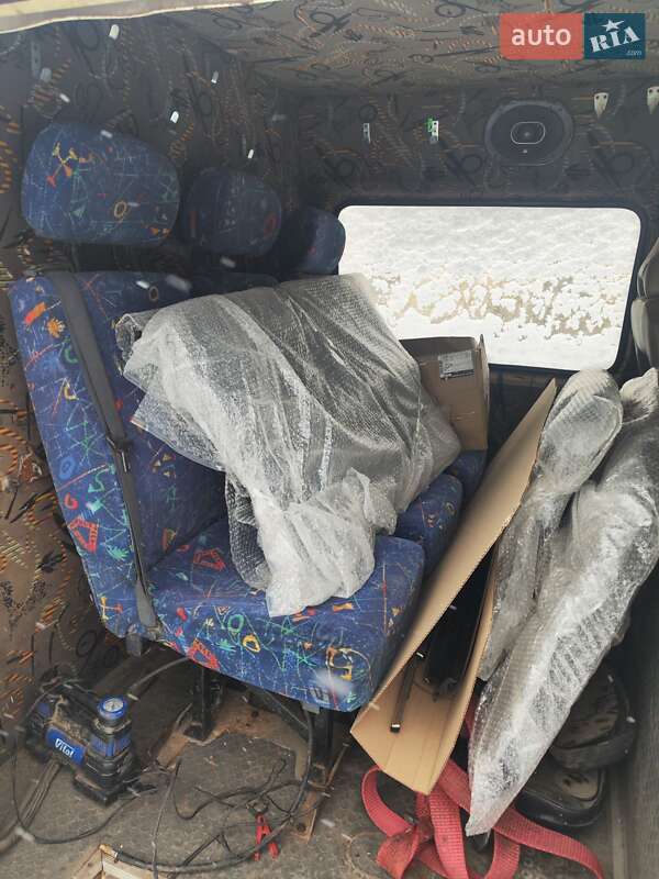 Грузопассажирский фургон Ford Transit 1999 в Славянске