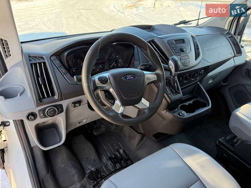 Грузовой фургон Ford Transit 2017 в Киеве
