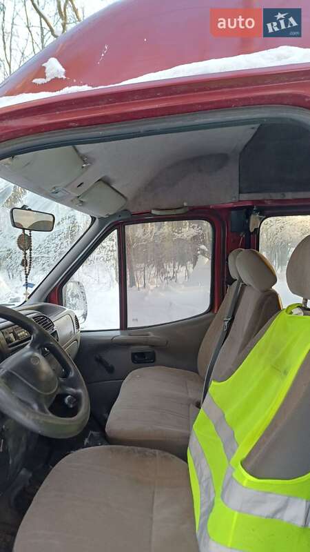 Минивэн Ford Transit 1995 в Дубровице