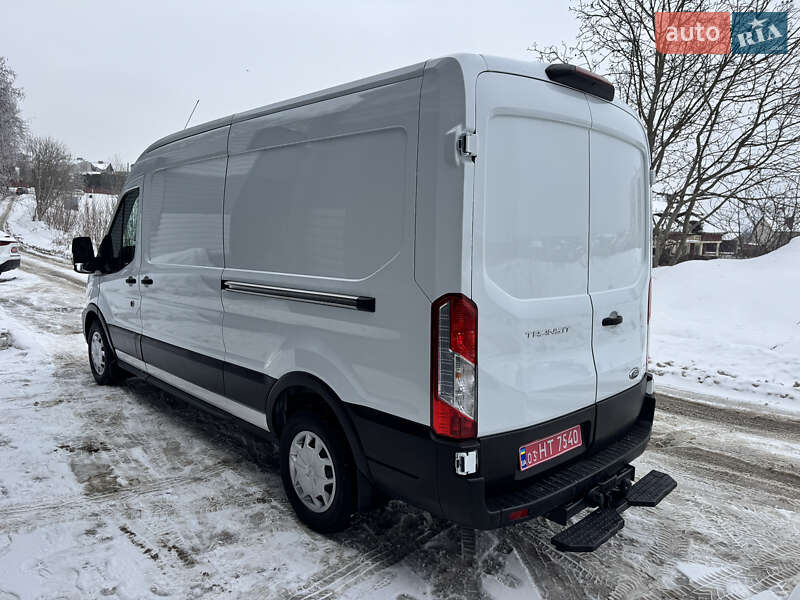 Вантажний фургон Ford Transit 2021 в Тернополі