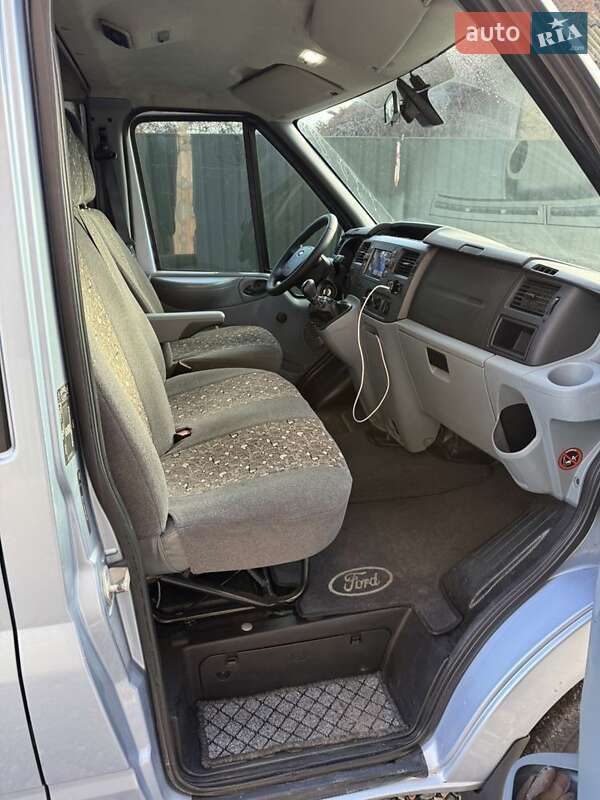 Ford Transit 2008