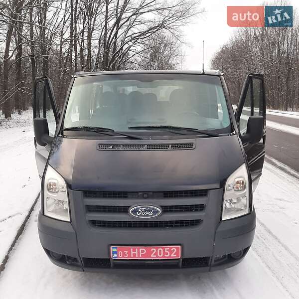 Вантажопасажирський фургон Ford Transit 2011 в Полтаві