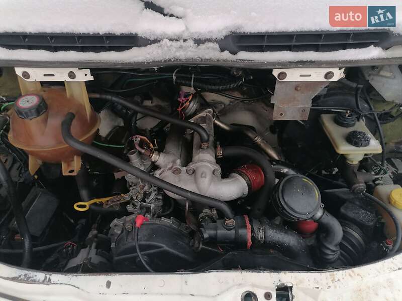 Грузопассажирский фургон Ford Transit 1998 в Виннице