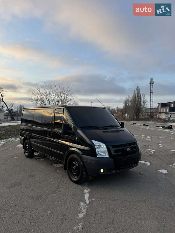 Грузовой фургон Ford Transit 2009 в Николаеве
