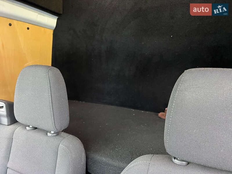 Вантажний фургон Ford Transit 2016 в Києві фото 9 Вантажний фургон Ford Transit 2016 в Києві