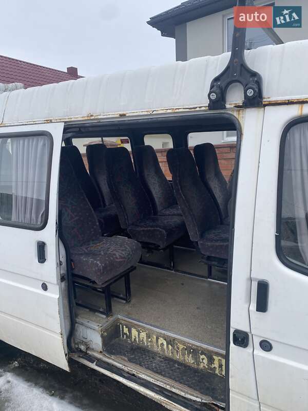 Микроавтобус Ford Transit 1999 в Ладыжине