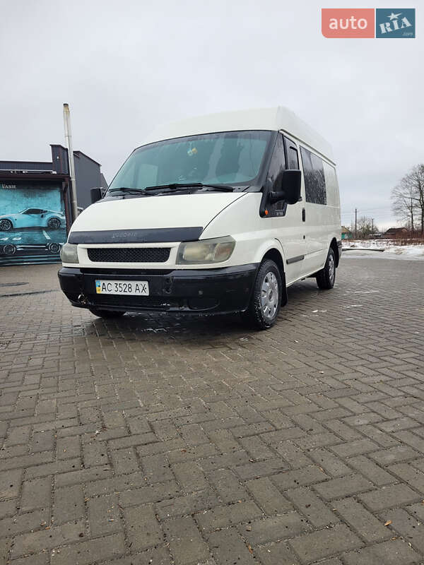 Грузопассажирский фургон Ford Transit 2003 в Старой Выжевке
