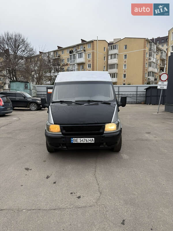 Грузовой фургон Ford Transit 2005 в Одессе