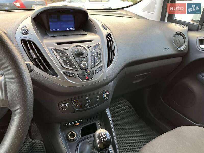 Вантажний фургон Ford Transit 2015 в Києві фото 10 Вантажний фургон Ford Transit 2015 в Києві