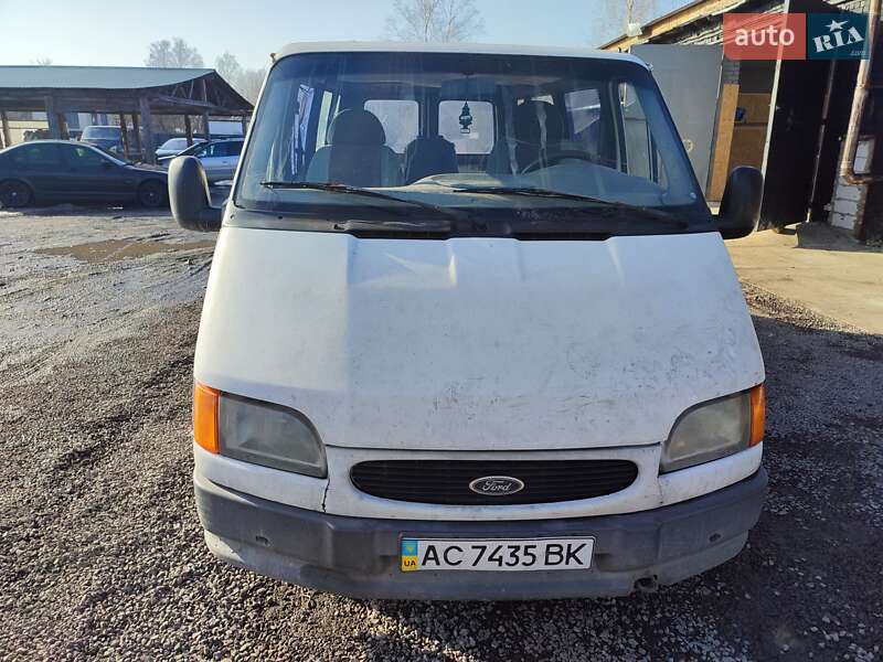 Мінівен Ford Transit 1999 в Любомлі