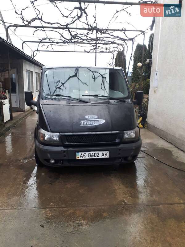 Грузопассажирский фургон Ford Transit 2003 в Хусте фото 3 Грузопассажирский фургон Ford Transit 2003 в Хусте