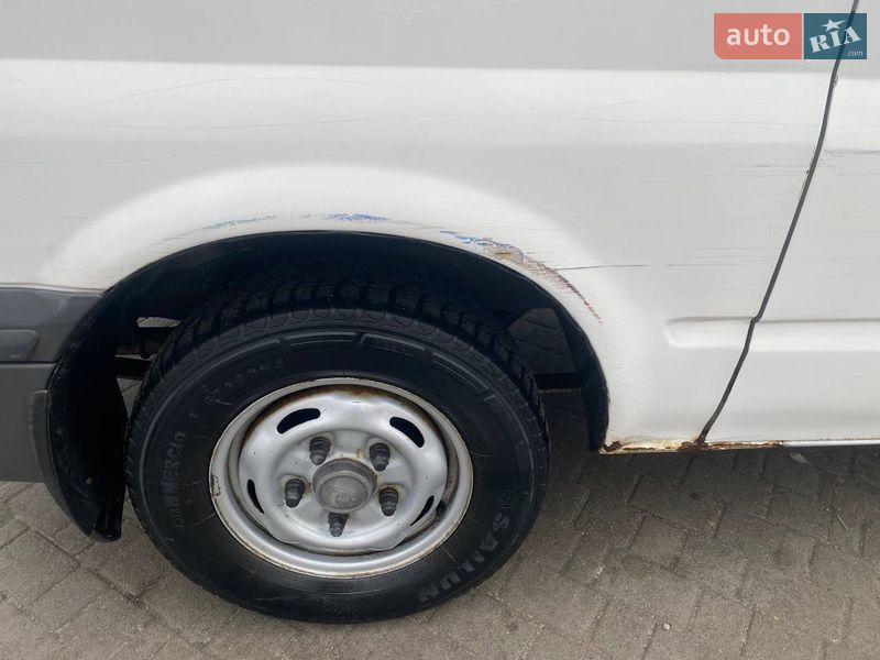 Вантажний фургон Ford Transit 2006 в Запоріжжі