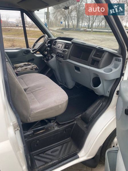 Вантажний фургон Ford Transit 2006 в Запоріжжі