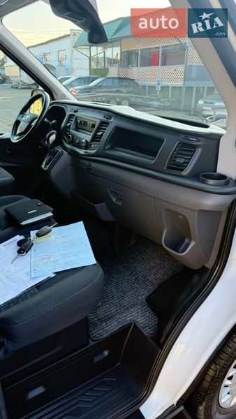 Вантажний фургон Ford Transit 2020 в Луцьку