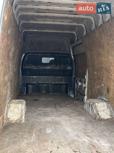 Грузовой фургон Ford Transit 2011 в Киеве