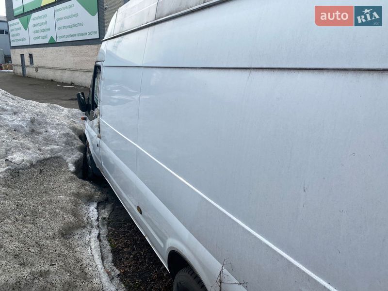 Грузовой фургон Ford Transit 2010 в Киеве