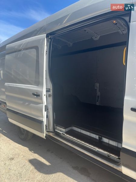 Грузовой фургон Ford Transit 2018 в Виннице