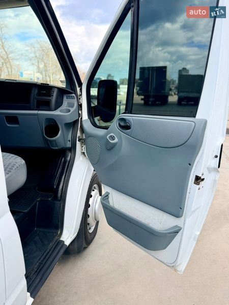 Грузовой фургон Ford Transit 2011 в Одессе