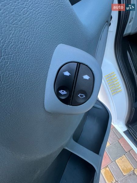 Вантажний фургон Ford Transit 2012 в Києві