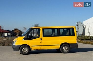 Минивэн Ford Transit 2008 в Коростене