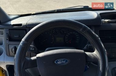 Минивэн Ford Transit 2008 в Коростене